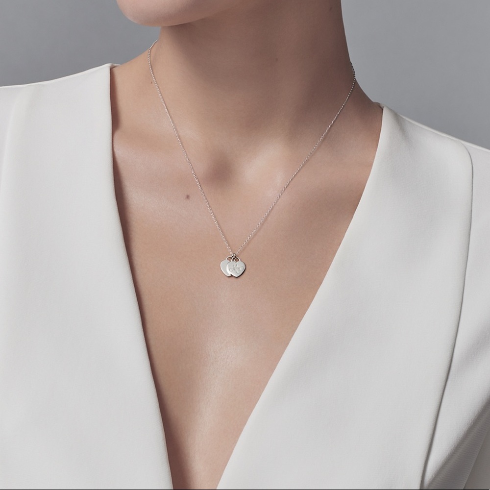 Tiffany double heart necklace 16in